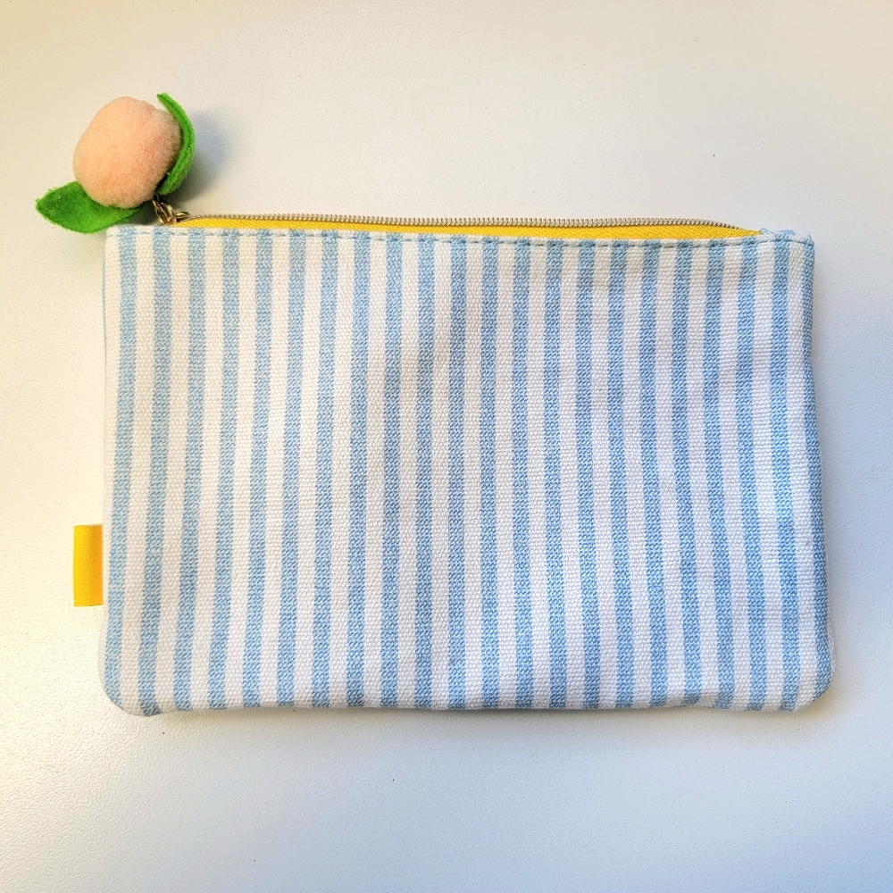 🦋 3 for $10 ~ IPSY‎ Glam Bag April 2024 Design Peach Stripes Mini Makeup Pouch - Picture 4 of 4